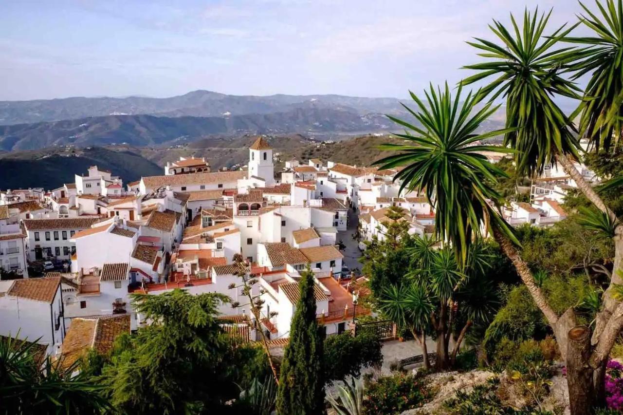 Encanto Guesthouse Canillas de Aceituno ภายนอก รูปภาพ