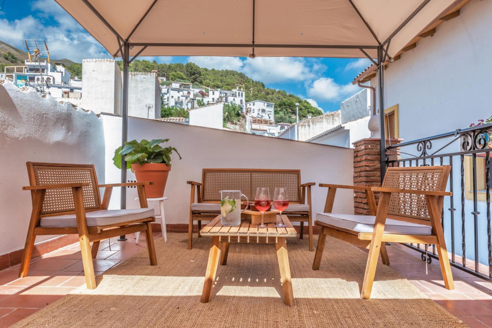 Encanto Guesthouse Canillas de Aceituno ภายนอก รูปภาพ